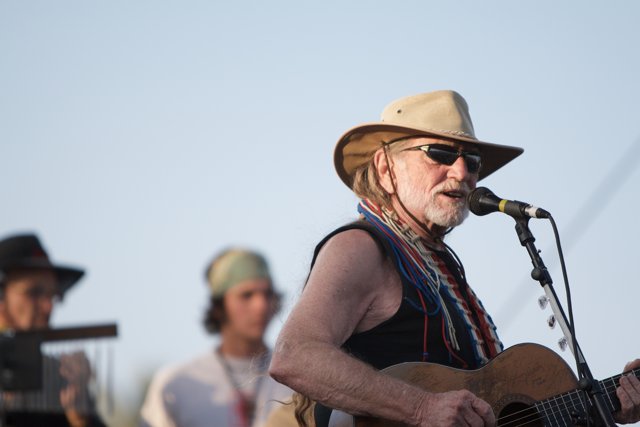 Willie Nelson's Outdoor Performance