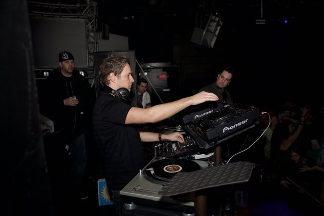 DJ Mixer Grooves
