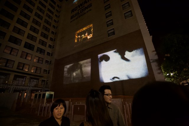 Cinema Projection in Urban Metropolis