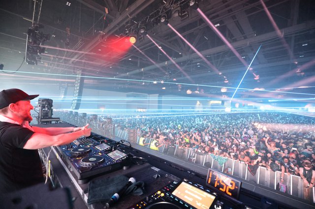 DJ Commands Massive Crowd at Wobbleland 2026