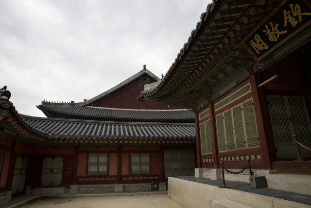 Majestic Korean Courtyard under the Moonlight