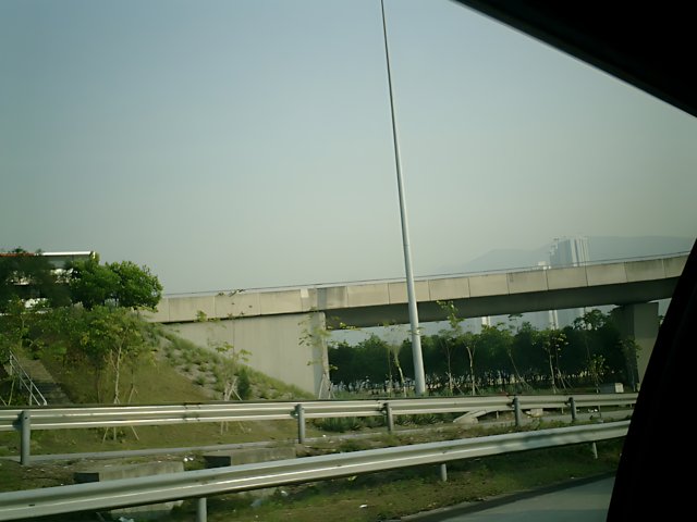 Freeway Overpass in the Metropolis