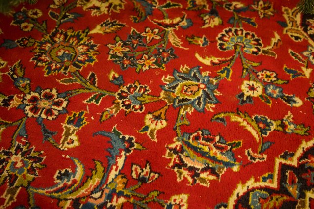 Traditional Persian Carpet with Ornate Floral Design