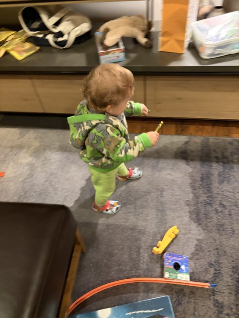 Tiny Adventurer in Action