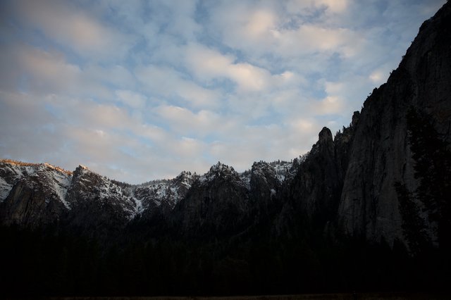 Dawn Light on Snow-Dusted Yosemite Valley Peaks