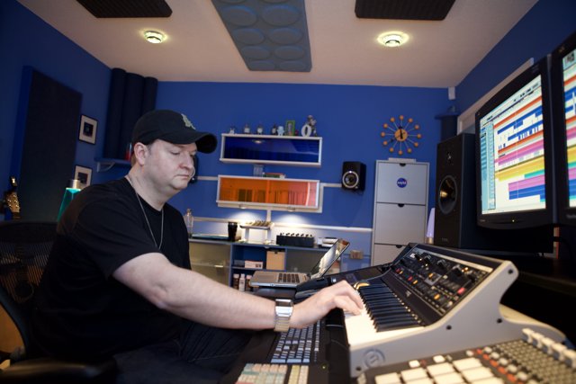 Making Beats in the Studio with DJ Dan