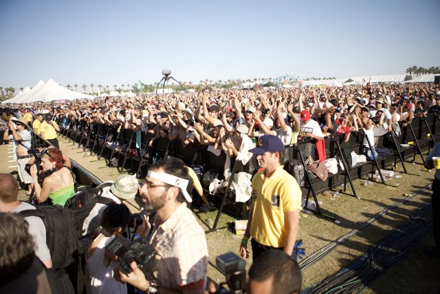 A Sea of Music Lovers at Coachella