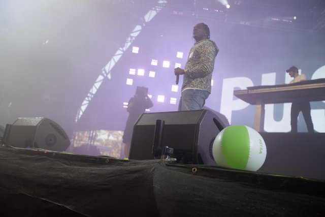 Pusha T rocks Coachella stage with green ball