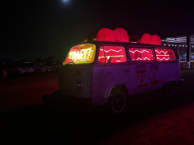 Neon Van Nightlife