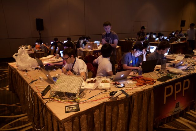Laptop Luncheon at Defcon 22