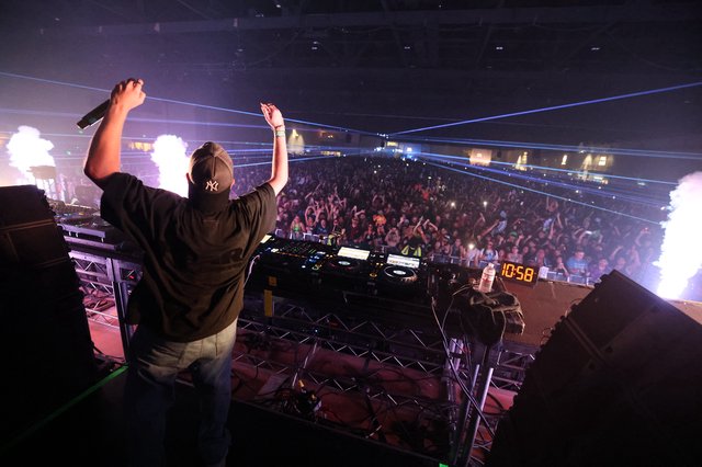 DJ Commands Massive Crowd at Wobbleland 2026