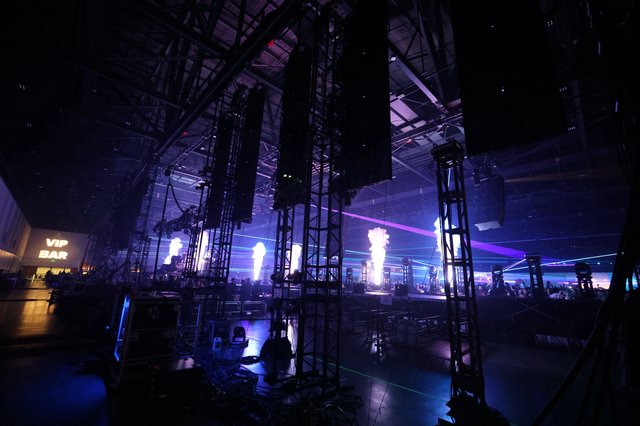 Pyrotechnics and Lasers Ignite Wobbleland Festival Stage