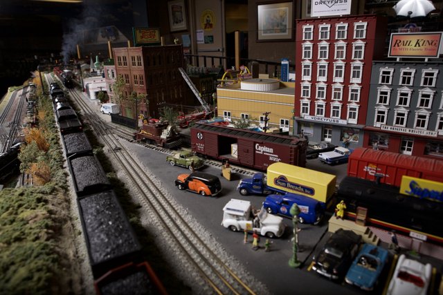 Urban Train Set Diorama