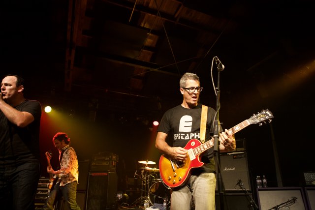 2007 Bad Religion Glasshouse Concert: Two Guitarists on Stage