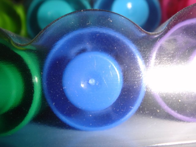 Colorful Plastic Sphere Container