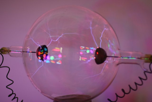 Illuminating Glass Sphere