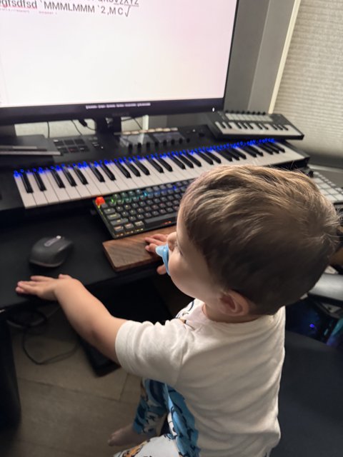 Tiny Tech Maestro