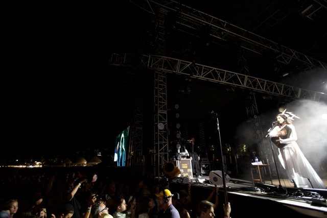 PJ Harvey Rocks Coachella Stage