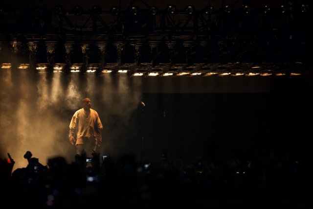 Kanye West Rocks the Stage at Yeezy Season 3 Show