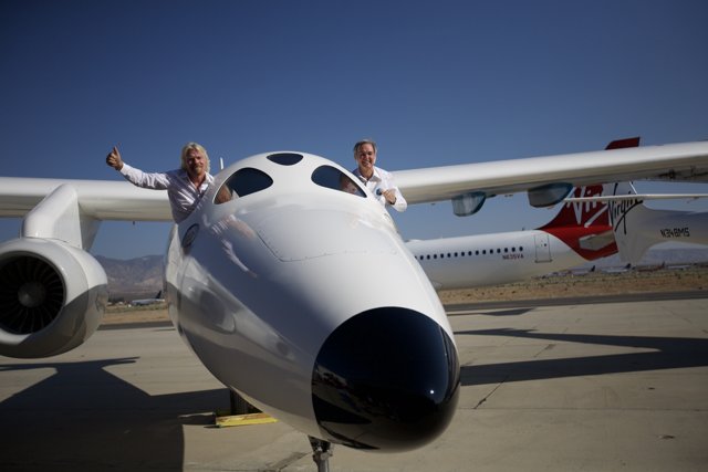 The Aviation Masters: Richard Branson and Burt Rutan on White Knight Two