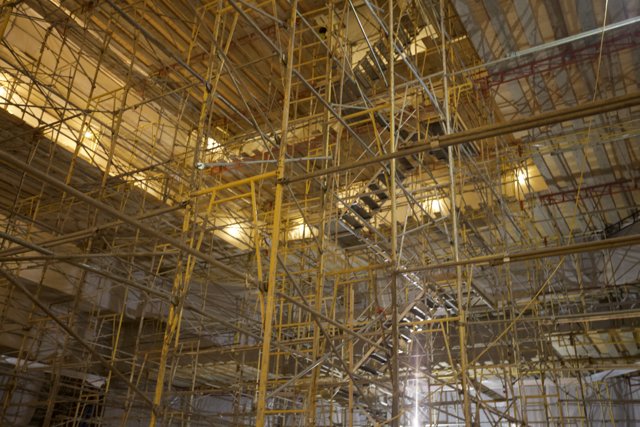 Rising Up: Scaffolding in the Construction of NYC's City Hall