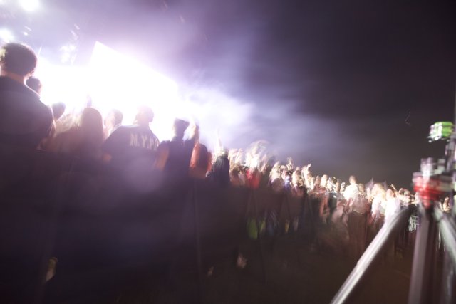 Blurred Lights and Ecstatic Crowd at Coachella 2009
