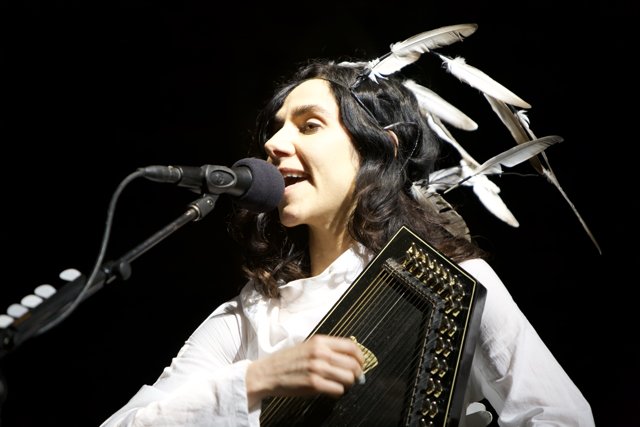 PJ Harvey: A Musical Performance with Feathers