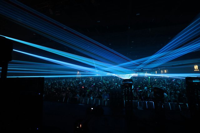 Electric Blue Laser Storm at Wobbleland 2026