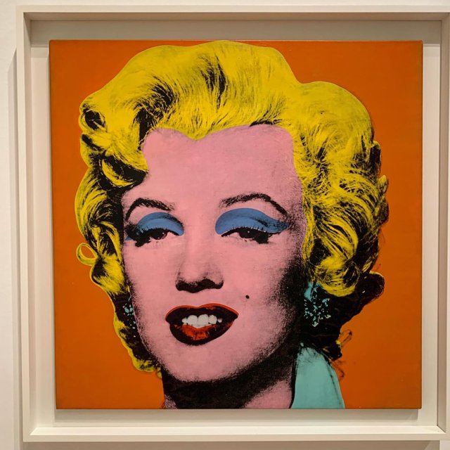 Marilyn Monroe in Andy Warhol's Modern Art Masterpiece