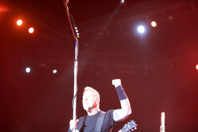 James Hetfield rocks the crowd at Big Four Festival
