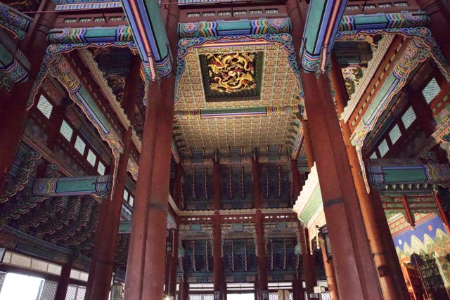 Majestic Majesty: Korean Architectural Brilliance