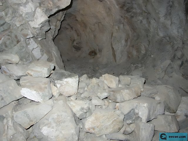 Rock Tunnel Adventure