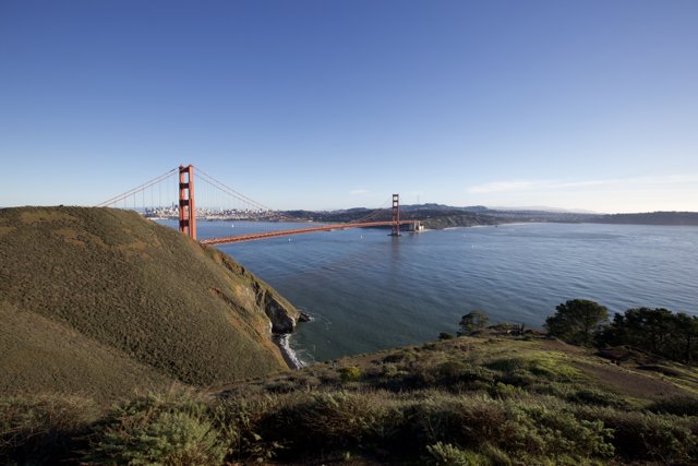 Majestic Views of the Golden Gate Bridge