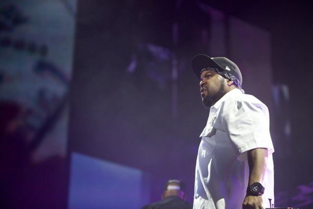 Ice Cube Rocks the Stage in Santa Ana