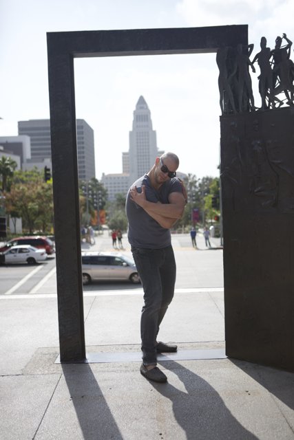 Slate Metropolis: Dave B Strikes a Pose in the City