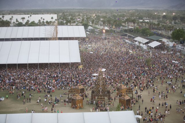 Coachella 2012 Crowd Takes Over the Desert