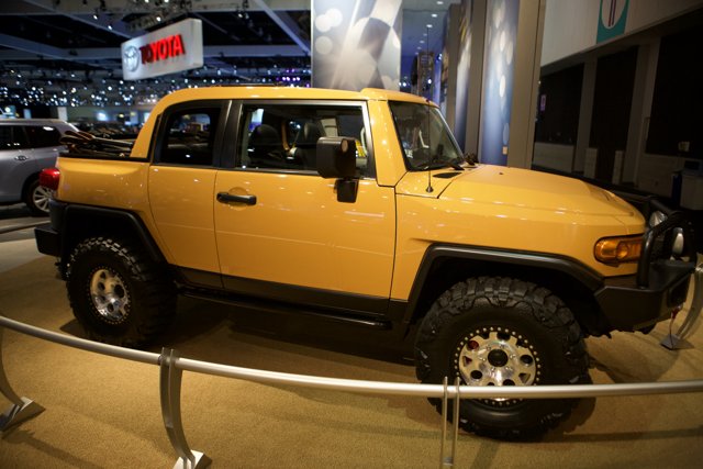 The Yellow Toyota FJ Cruiser Shines at LA Auto Show