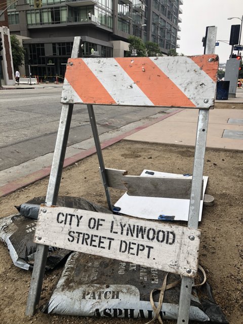 City of Lynwood Street Department Sign