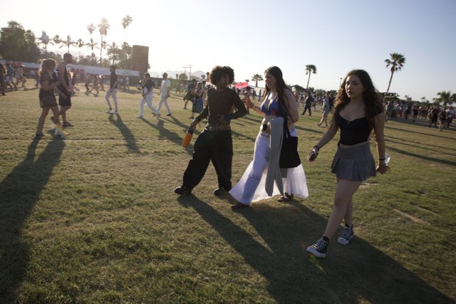 Sunset Strides: Festival Fashion in Full Force at Coachella 2024