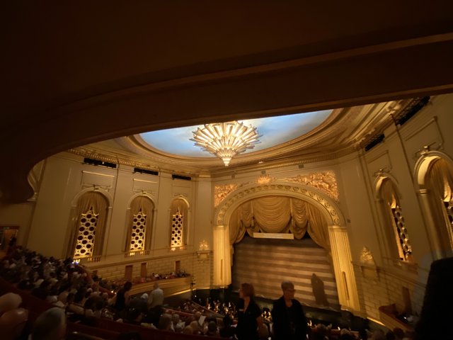 Glittering Crowd at War Memorial Opera House