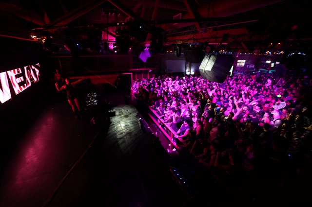 Massive Crowd Electrified at Wobbleland 2026 Festival