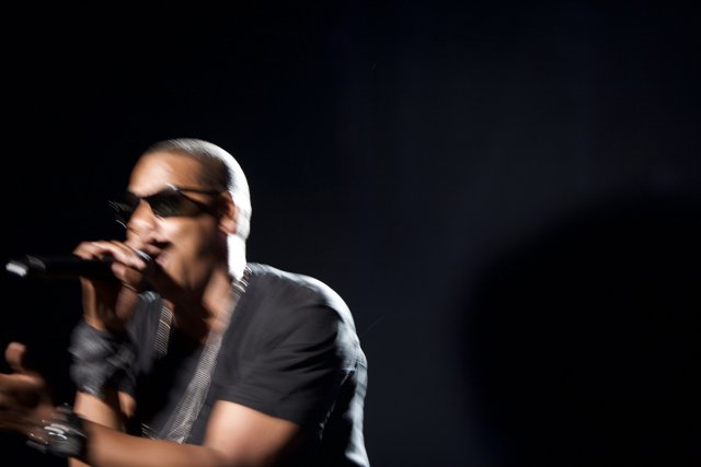 Jay-Z Rocks the Stage with his Mic