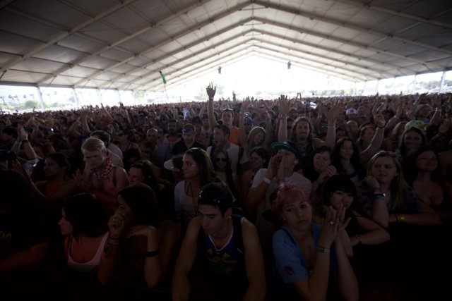Coachella 2012's Epic Crowd Captures the Moment
