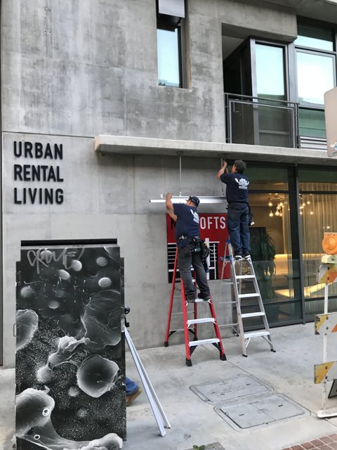 Crafting the Perfect Sign for Urban Rental Living