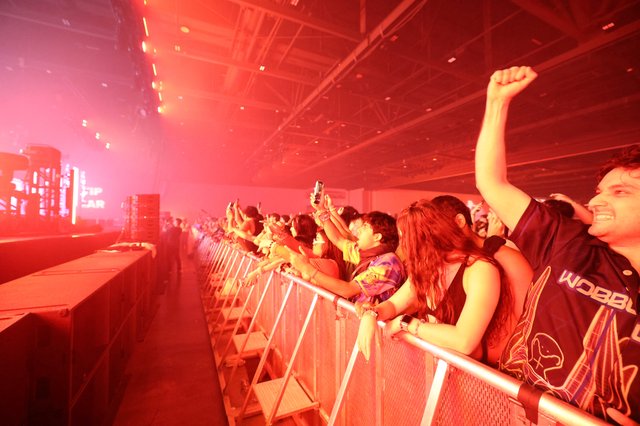 Red-Lit Crowd Erupts at Wobbleland 2026 Festival