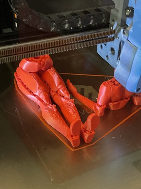 3D Printed Couple in Bed