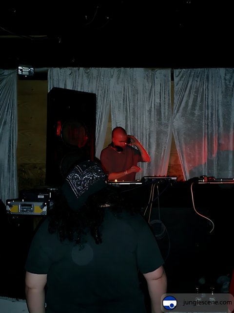 DJ SET IN A DARK ROOM