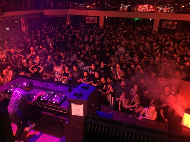 Lil Jon rocks the crowd at LA night club