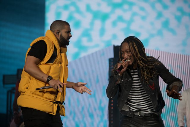 Drake and Wiz Khalifa Wow the Crowd at Coachella