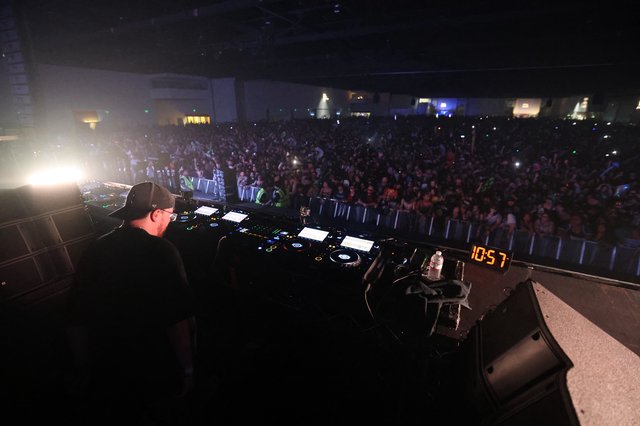 DJ Commands Massive Crowd at Wobbleland 2026